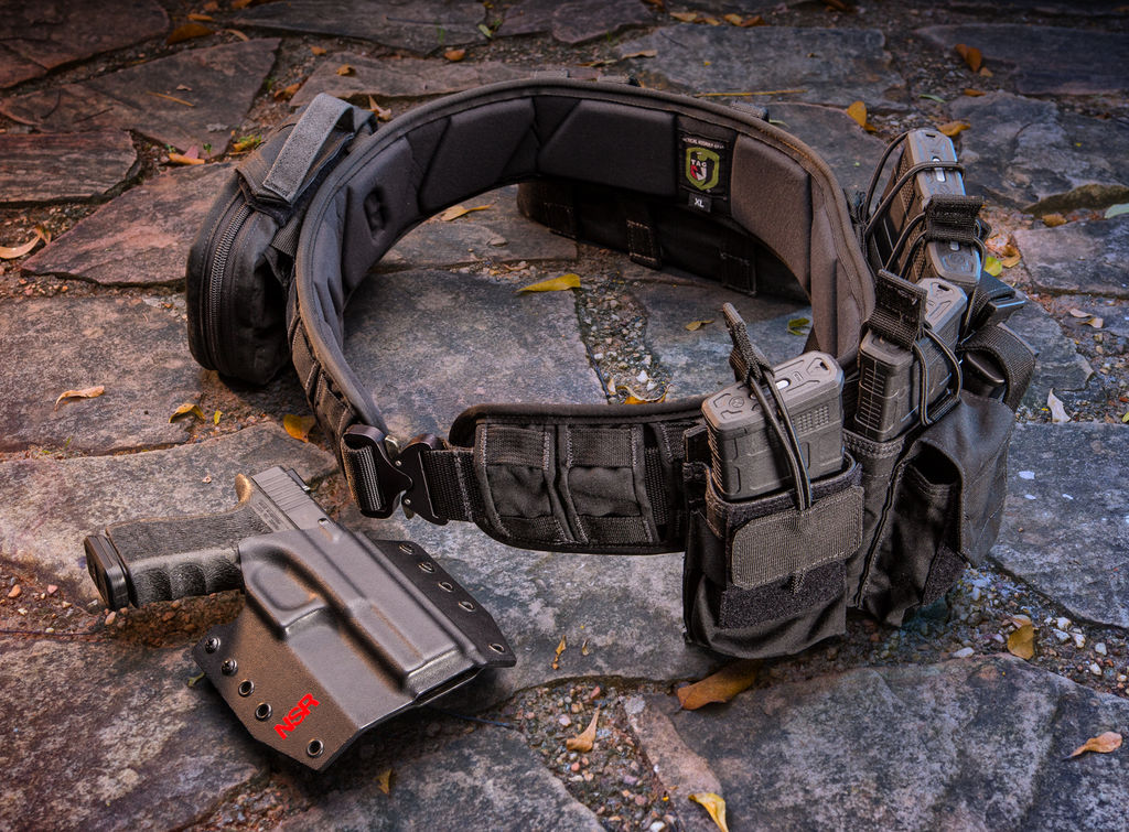 Med pouch for belt shop